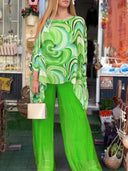 Women's Swirl Print Two-Piece Set – Oversized Batwing Top Solid Wide-Leg Pants