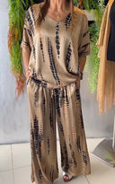 Women's Tie-Dye Print Two-Piece Set – Oversized Short Sleeve Top Wide-Leg Pants