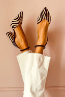 Women's Zebra Print Heels – Pointed Toe Ankle Strap Buckle Mid Block Heel Pumps